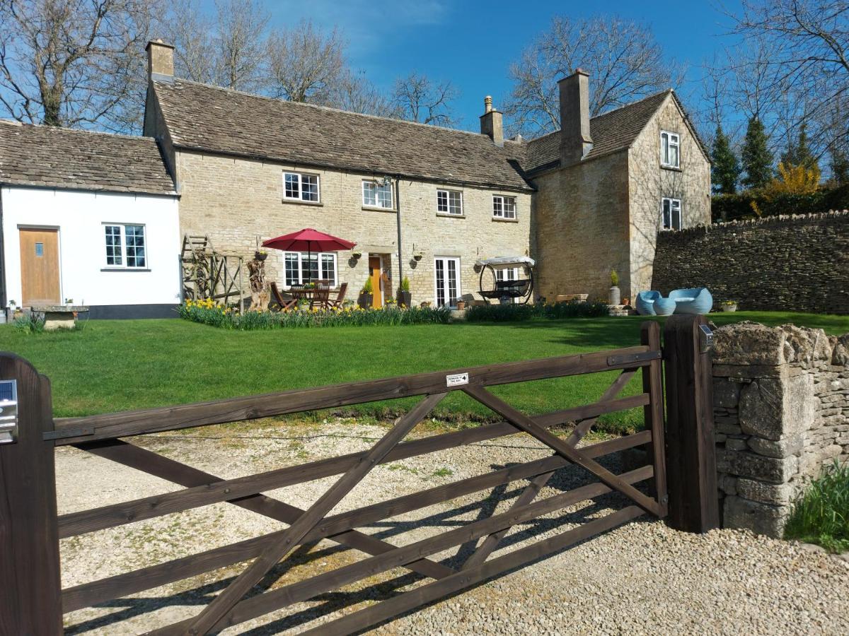 Thames Head Wharf - Historic Cotswold Cottage With Stunning Countryside Views Cirencester Luaran gambar