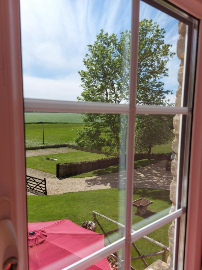 Thames Head Wharf - Historic Cotswold Cottage With Stunning Countryside Views Cirencester Luaran gambar